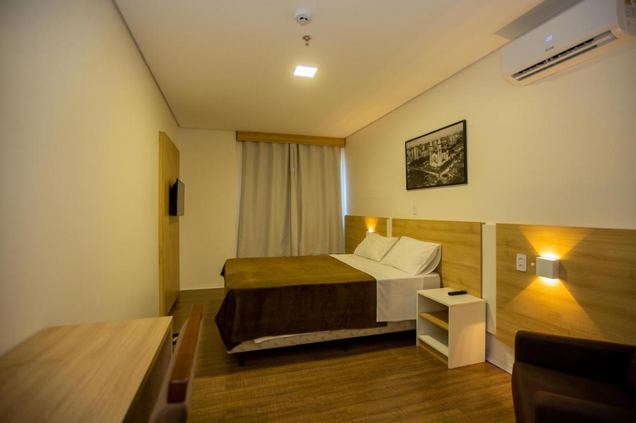 Tri Hotel Шапеко Екстер'єр фото