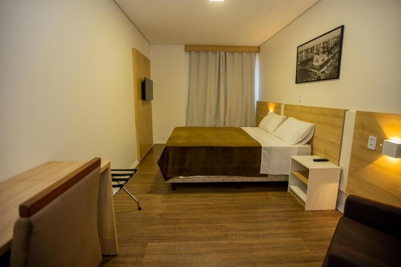 Tri Hotel Шапеко Екстер'єр фото