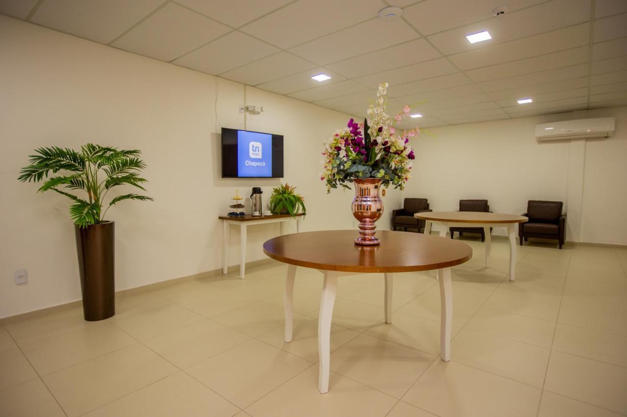Tri Hotel Шапеко Екстер'єр фото