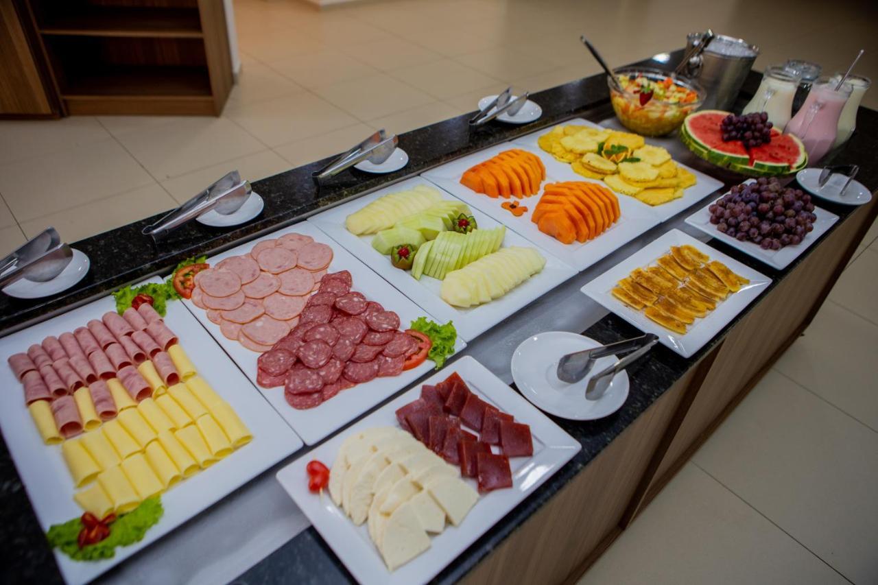 Tri Hotel Шапеко Екстер'єр фото