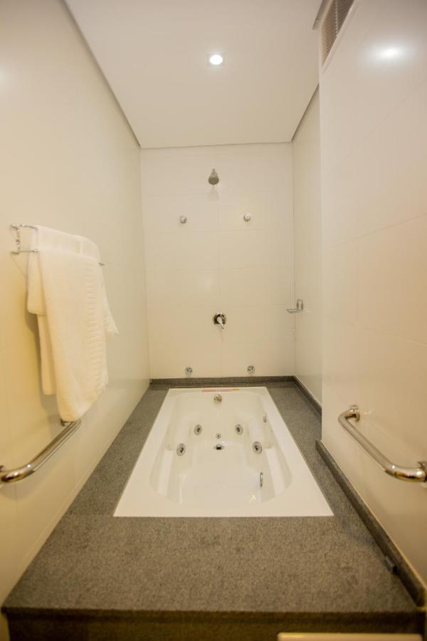 Tri Hotel Шапеко Екстер'єр фото