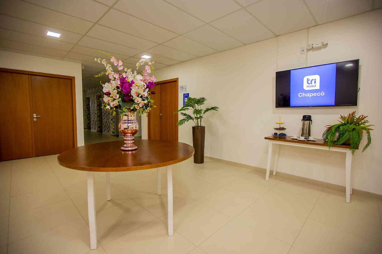 Tri Hotel Шапеко Екстер'єр фото